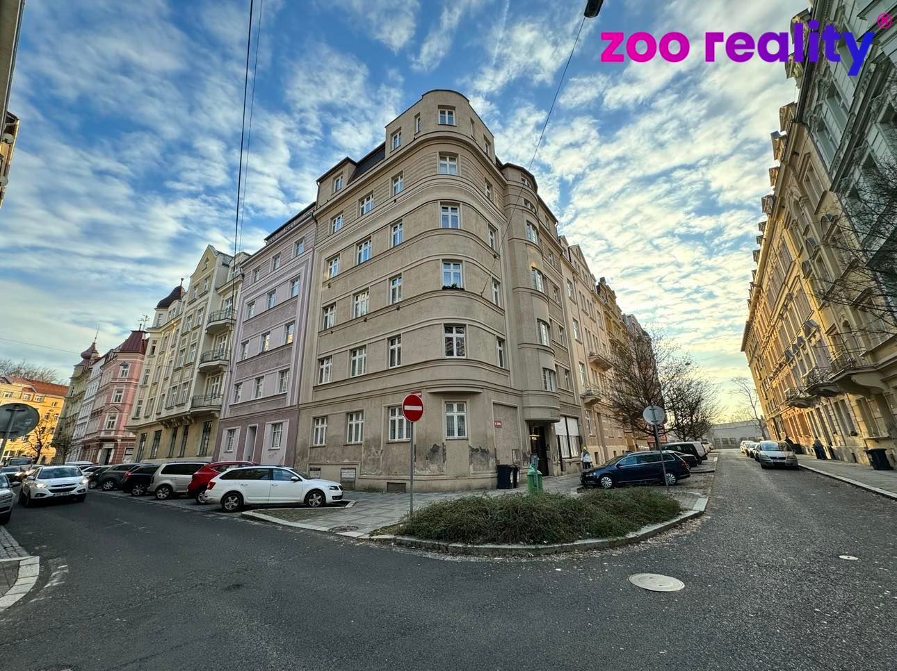 Prodej byt 1+1 - K. Čapka, Karlovy Vary, 42 m²