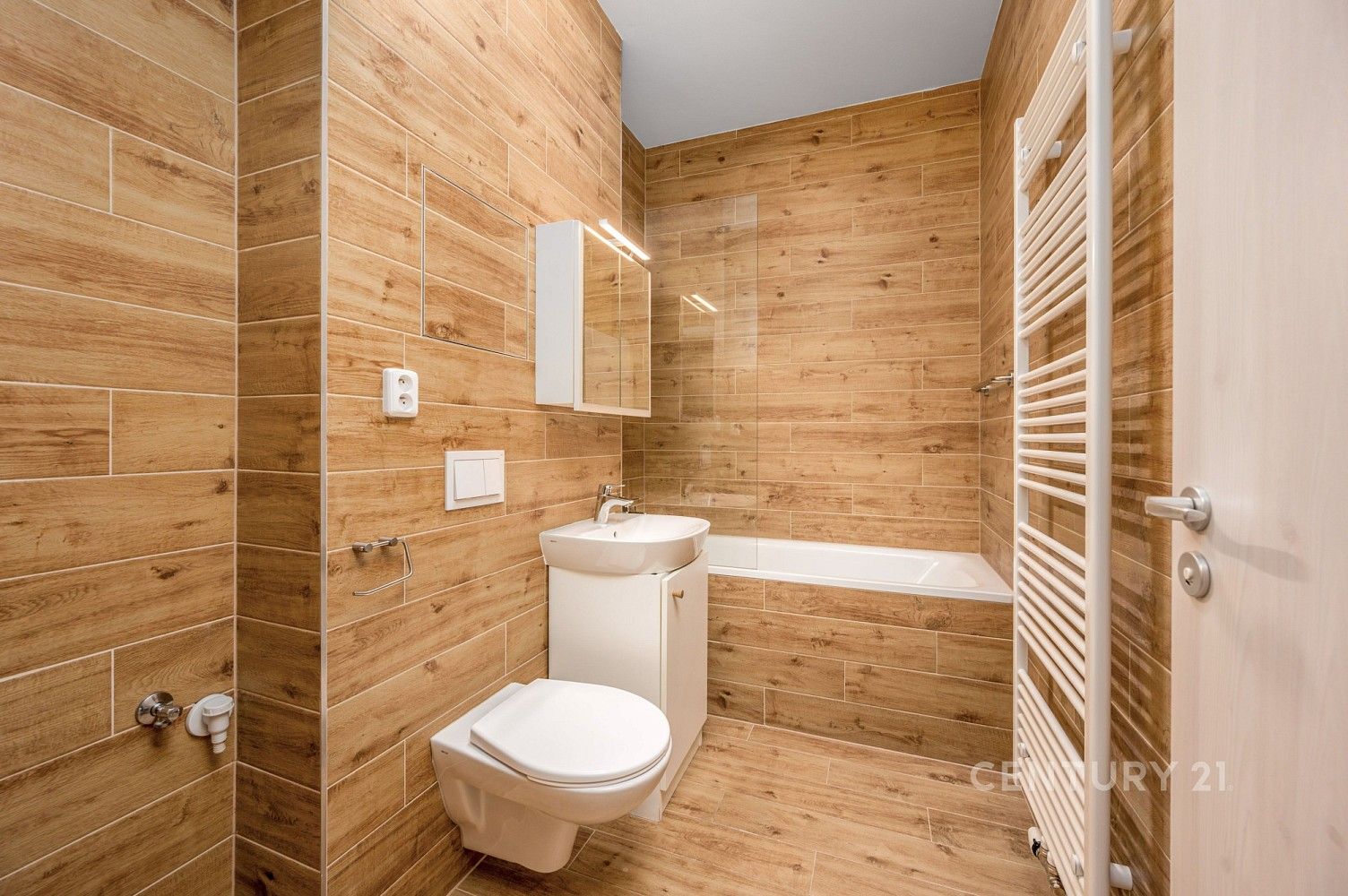 Prodej byt 1+kk - Podhorská, Jablonec nad Nisou, 47 m² - 5