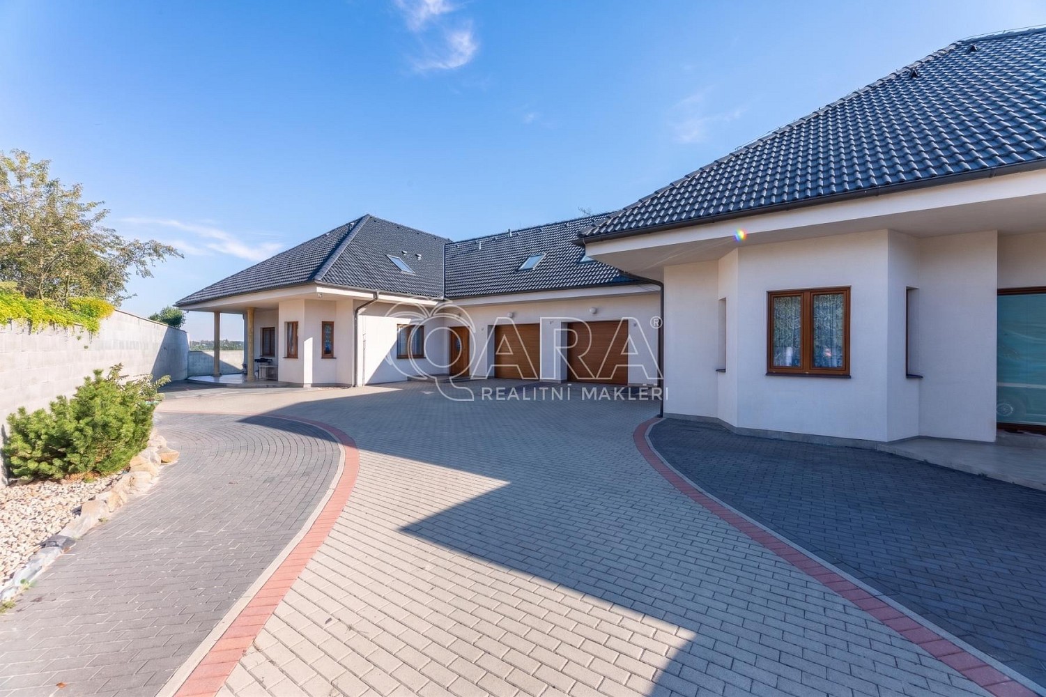 Prodej rodinný dům - Papoušková, Jesenice, okres Praha-západ, 695 m² - 1