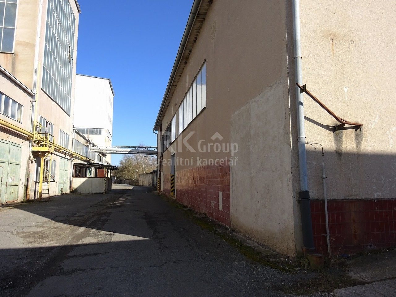 Sklady, Šamotka, Rakovník, 376 m²