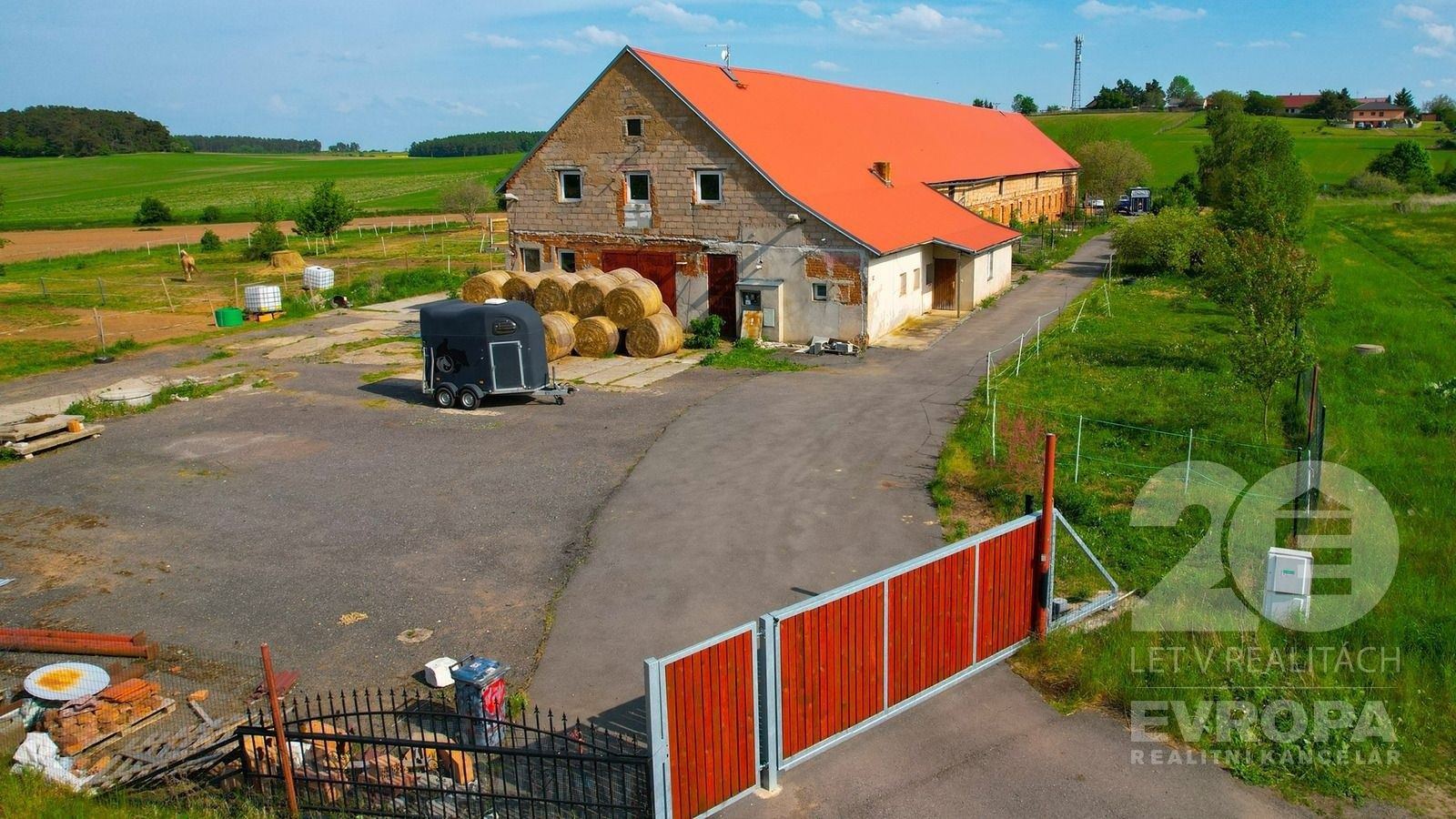 Prodej zemědělská usedlost - Buková u Příbramě, 1 200 m²