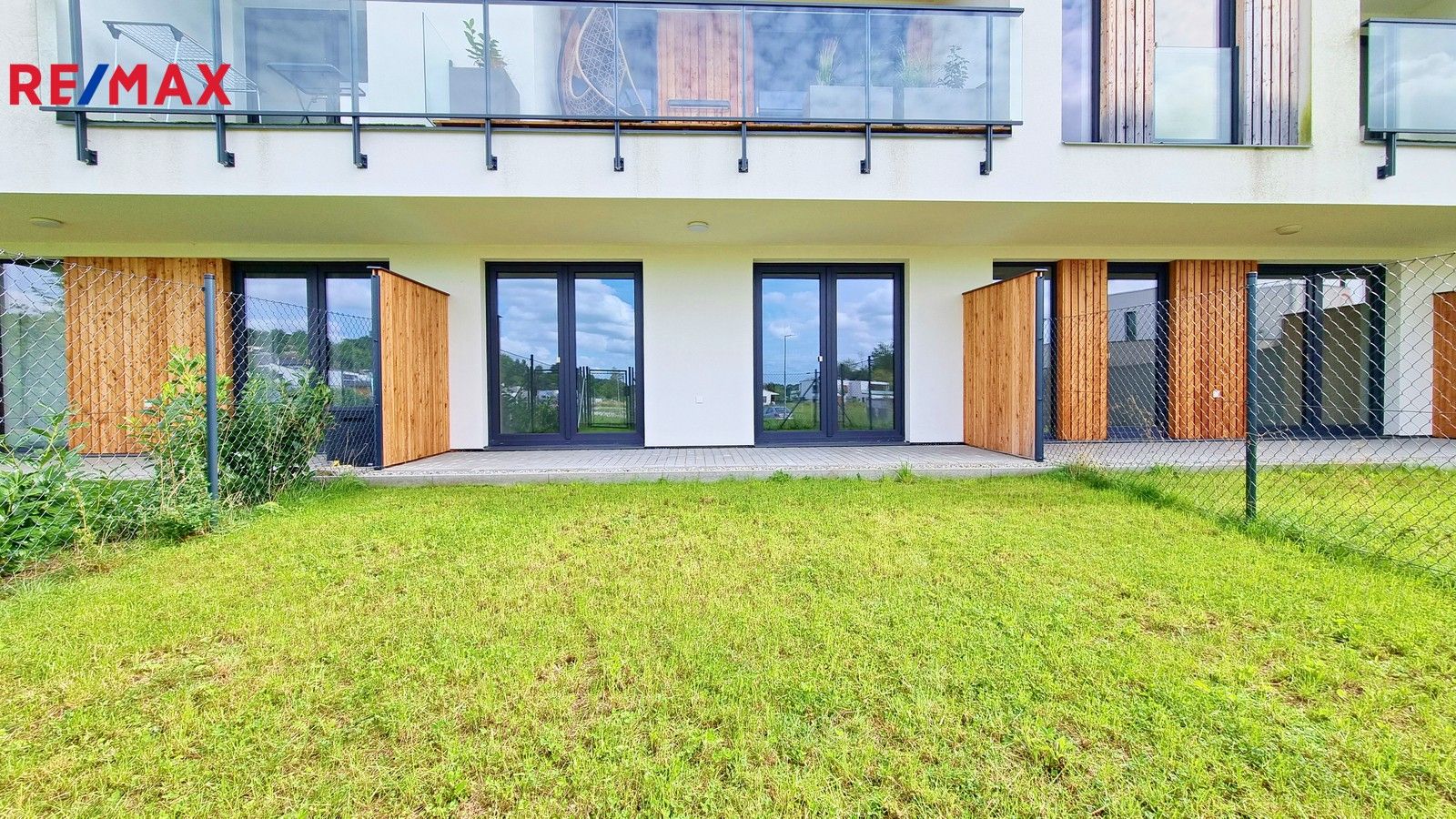 Pronájem byt 2+kk - Potoční, Hluboká nad Vltavou, 60 m²