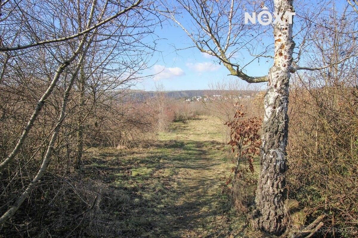 Zahrady, Roztoky u Prahy, 252 63