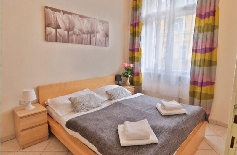 2+kk, Tyršova, Praha, 35 m² - 1