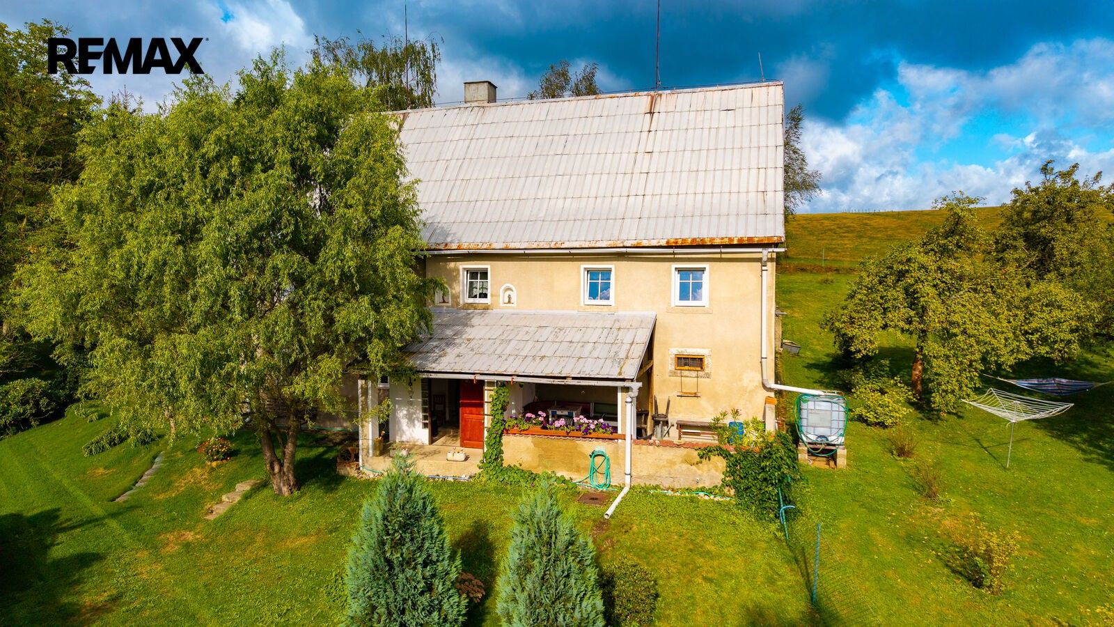 Rodinné domy, Horní Řasnice, 300 m² - 2