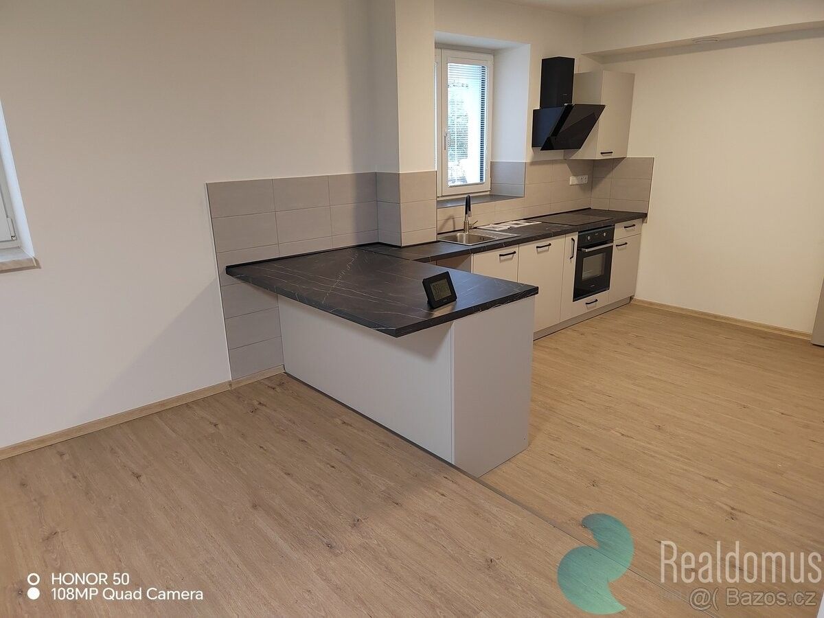 Pronájem byt - Trhové Sviny, 374 01