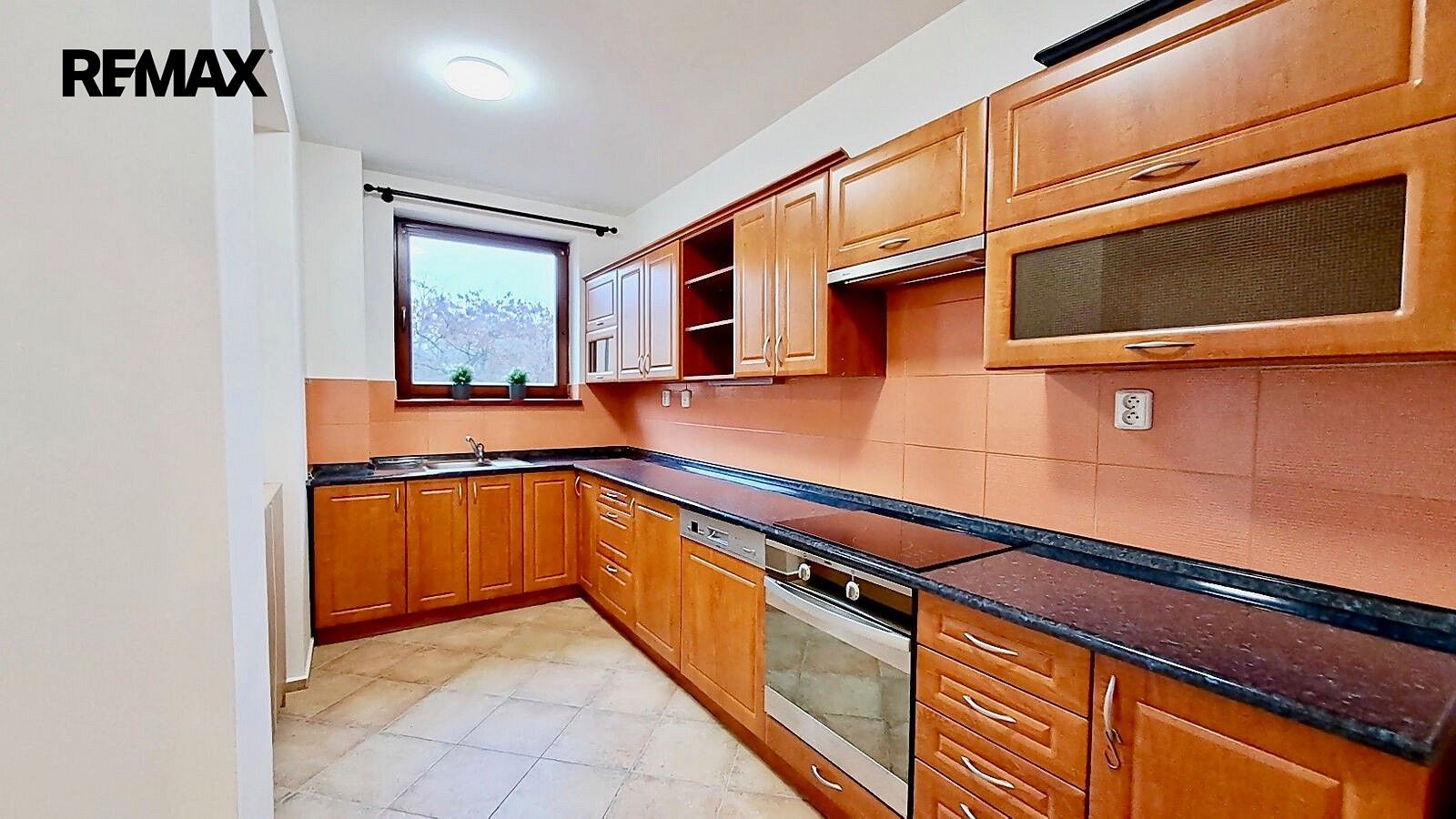 Byt 2+kk · 69 m² · Praha - Vysočany, okres Praha 9, Hlavní město Praha - 4