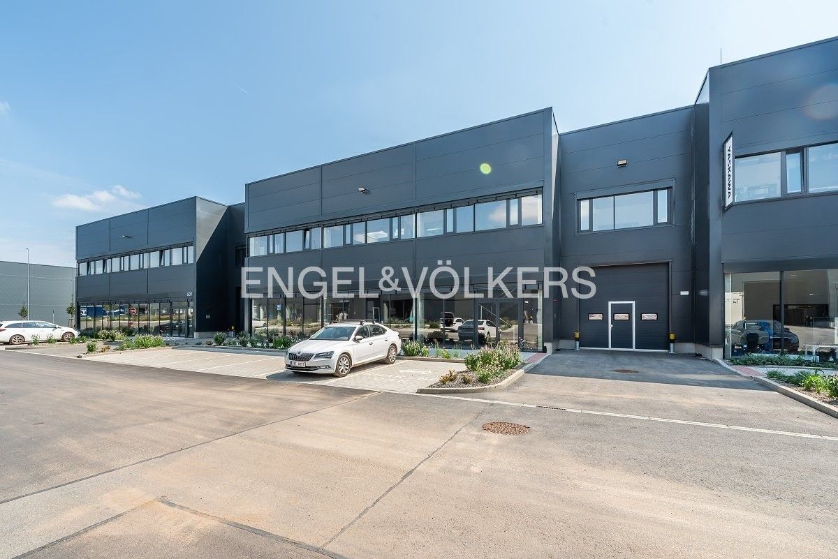 Pronájem sklad - Mezi Stromy, Jinočany, 1 m²