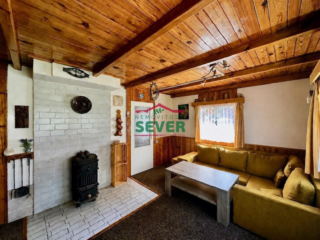 Chaty, Údolíčko, Perštejn, 125 m² - 2
