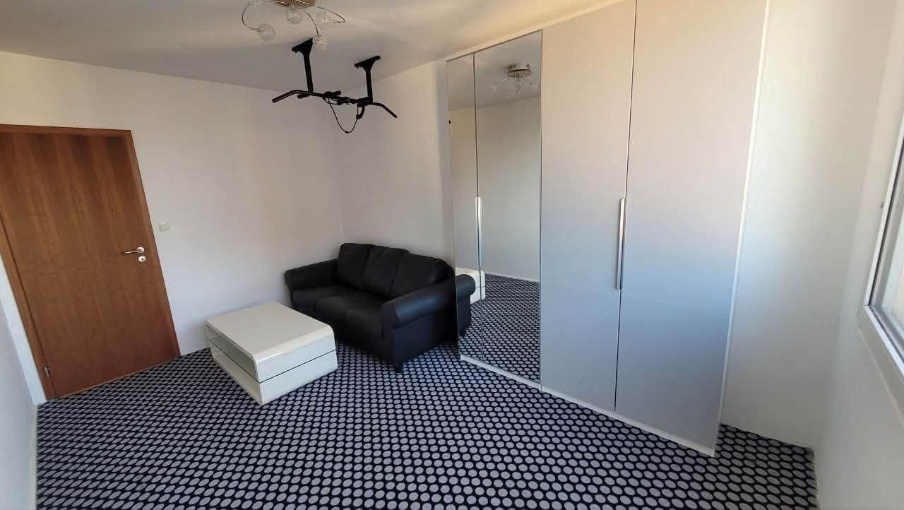 3+kk, V zahrádkách, Praha, 47 m² - 2