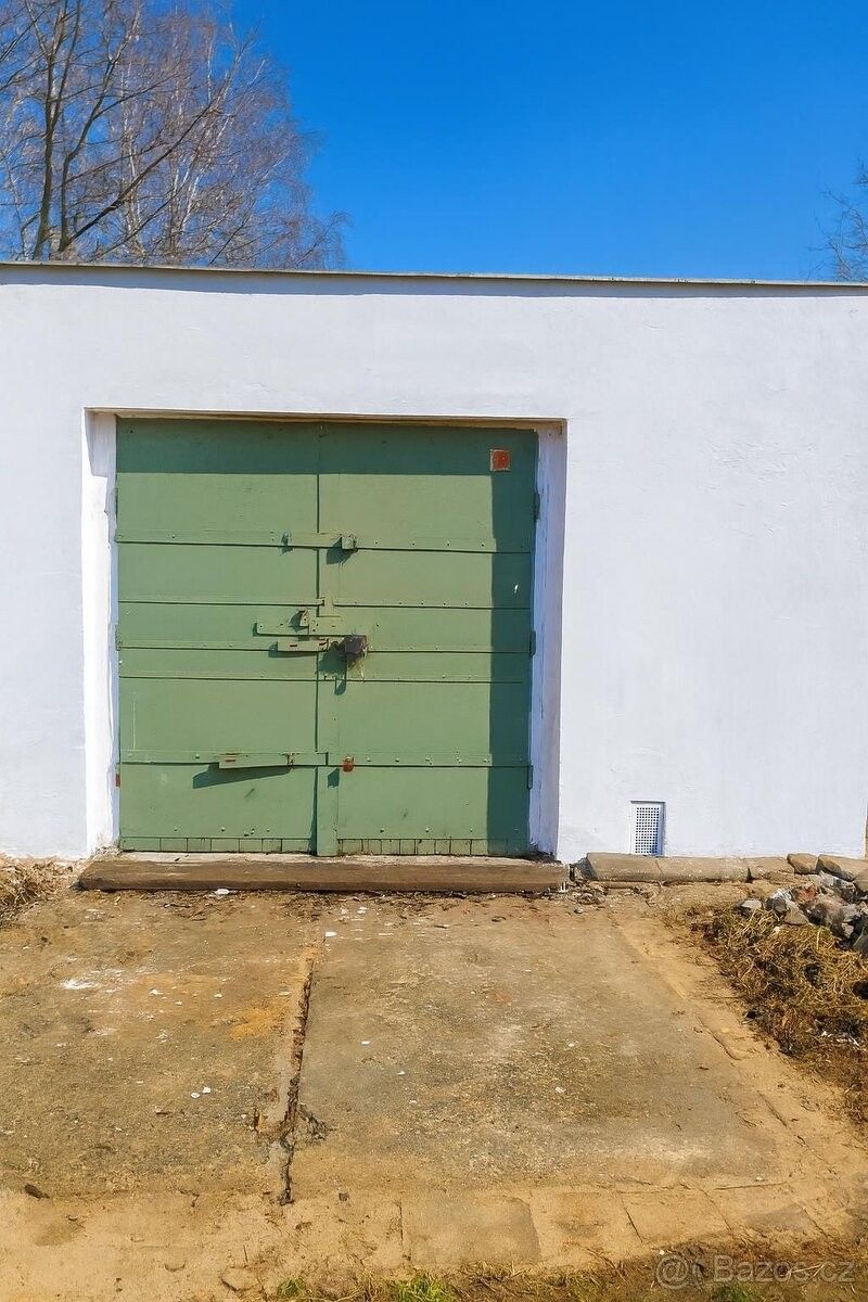 Garáže, Litvínov, 436 01