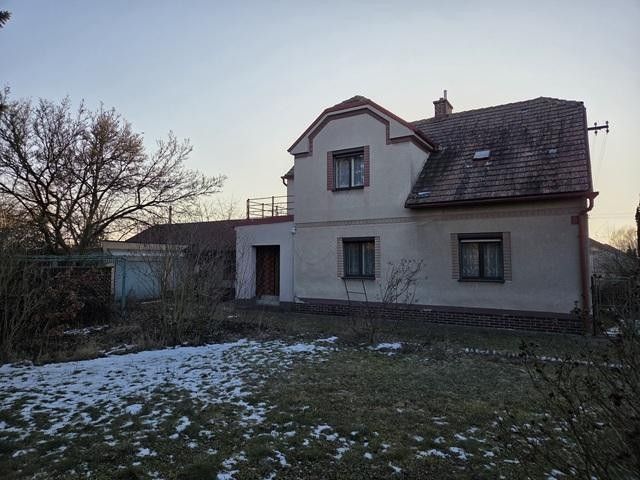 Prodej rodinný dům - Brozany, Staré Hradiště, 149 m²