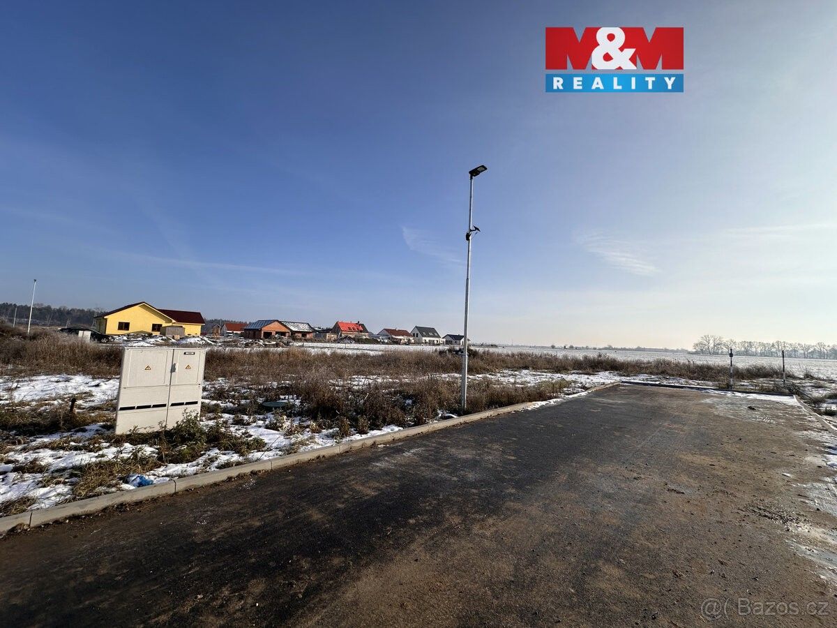 Pozemky pro bydlení, Dříteč, 533 05