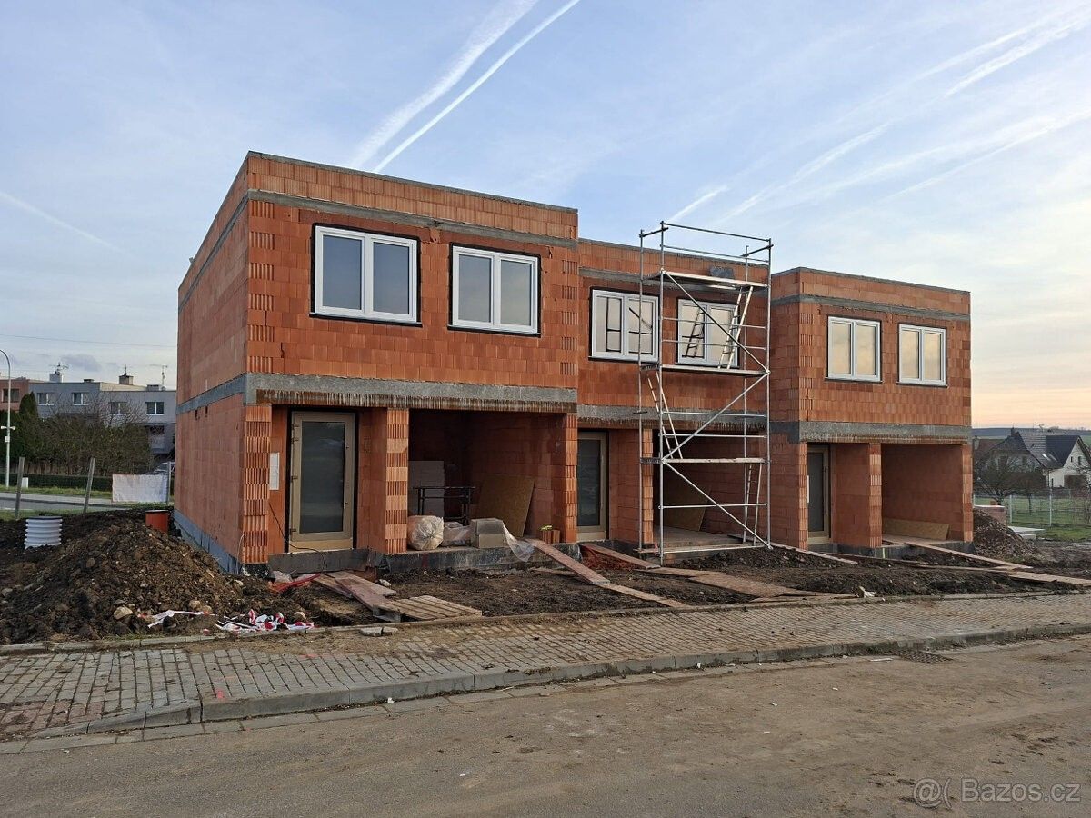 Prodej rodinný dům - Uherský Brod, 688 01