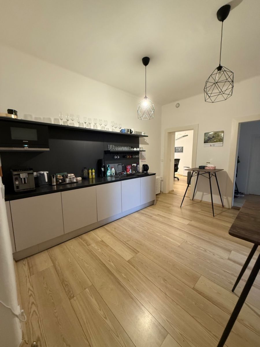 Obchodní prostory, Rašínovo nábřeží, Praha - Vyšehrad, 80 m² - 2