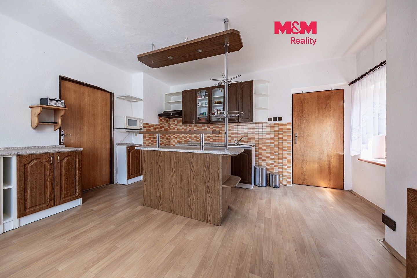 Rodinné domy, Strunkovice nad Volyňkou, okres Strakonice, 177 m² - 1