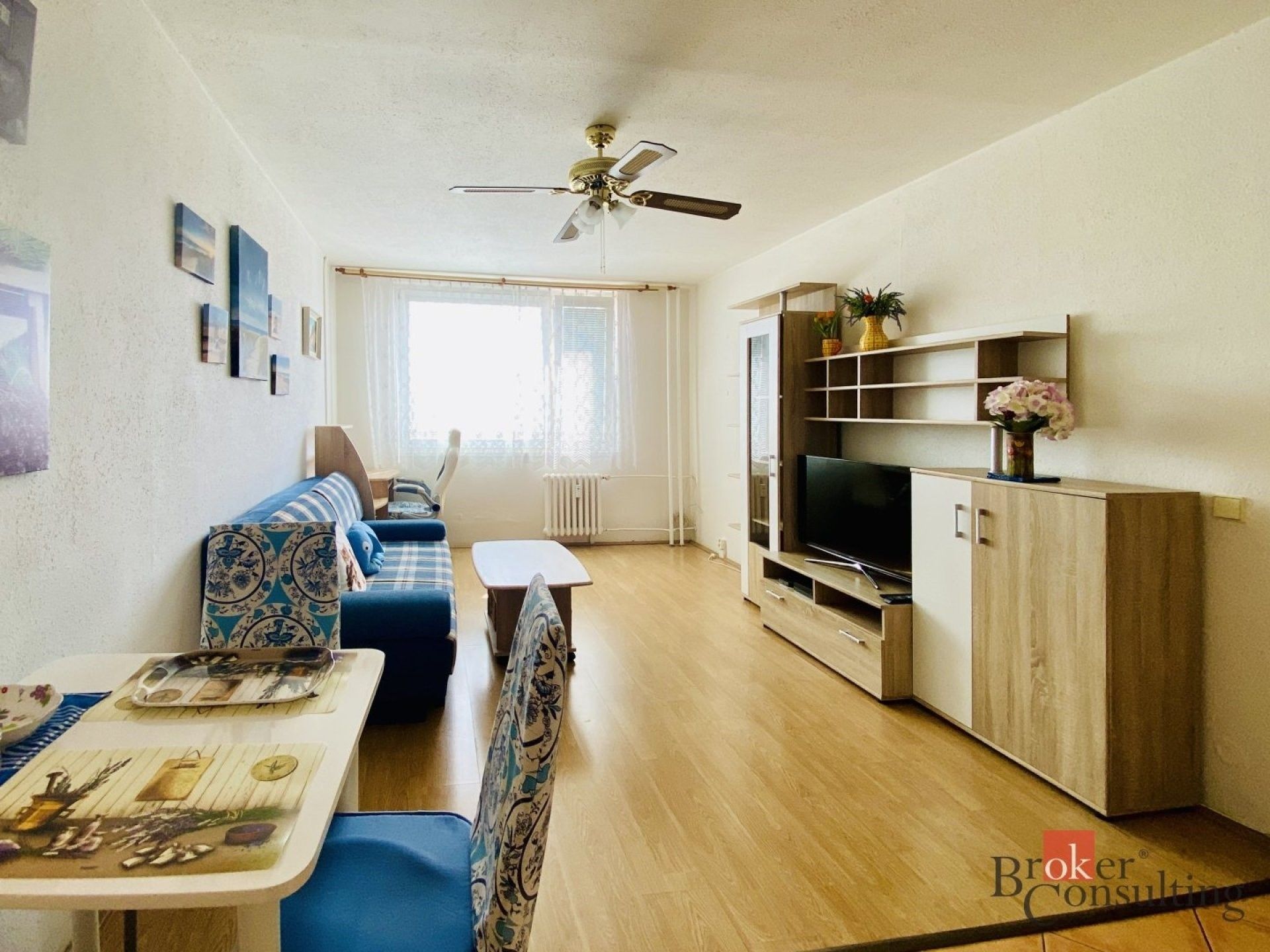 2+kk, Makovského, Praha, 42 m²