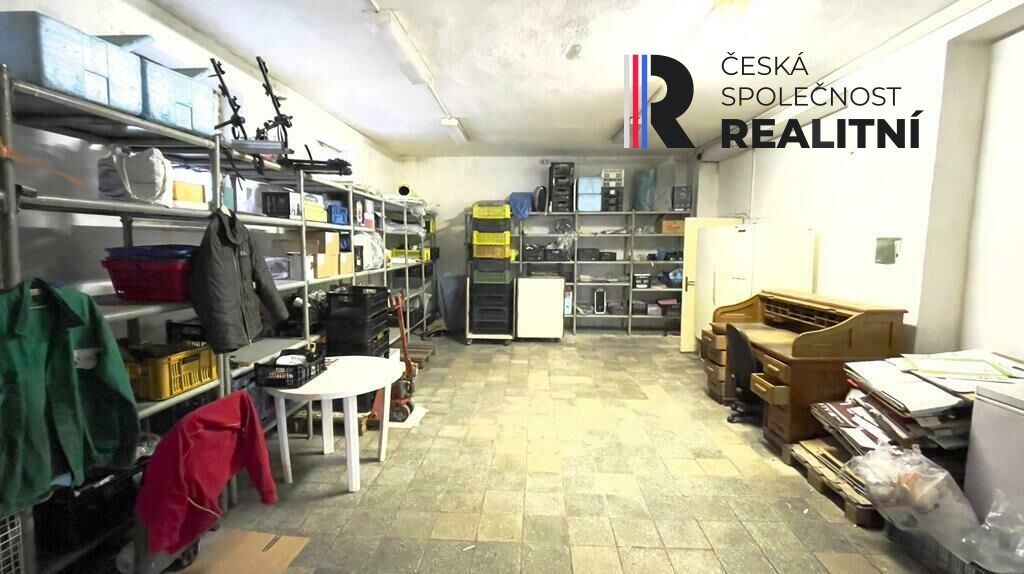 Obchodní prostory · 300 m² · Dasnice - 4
