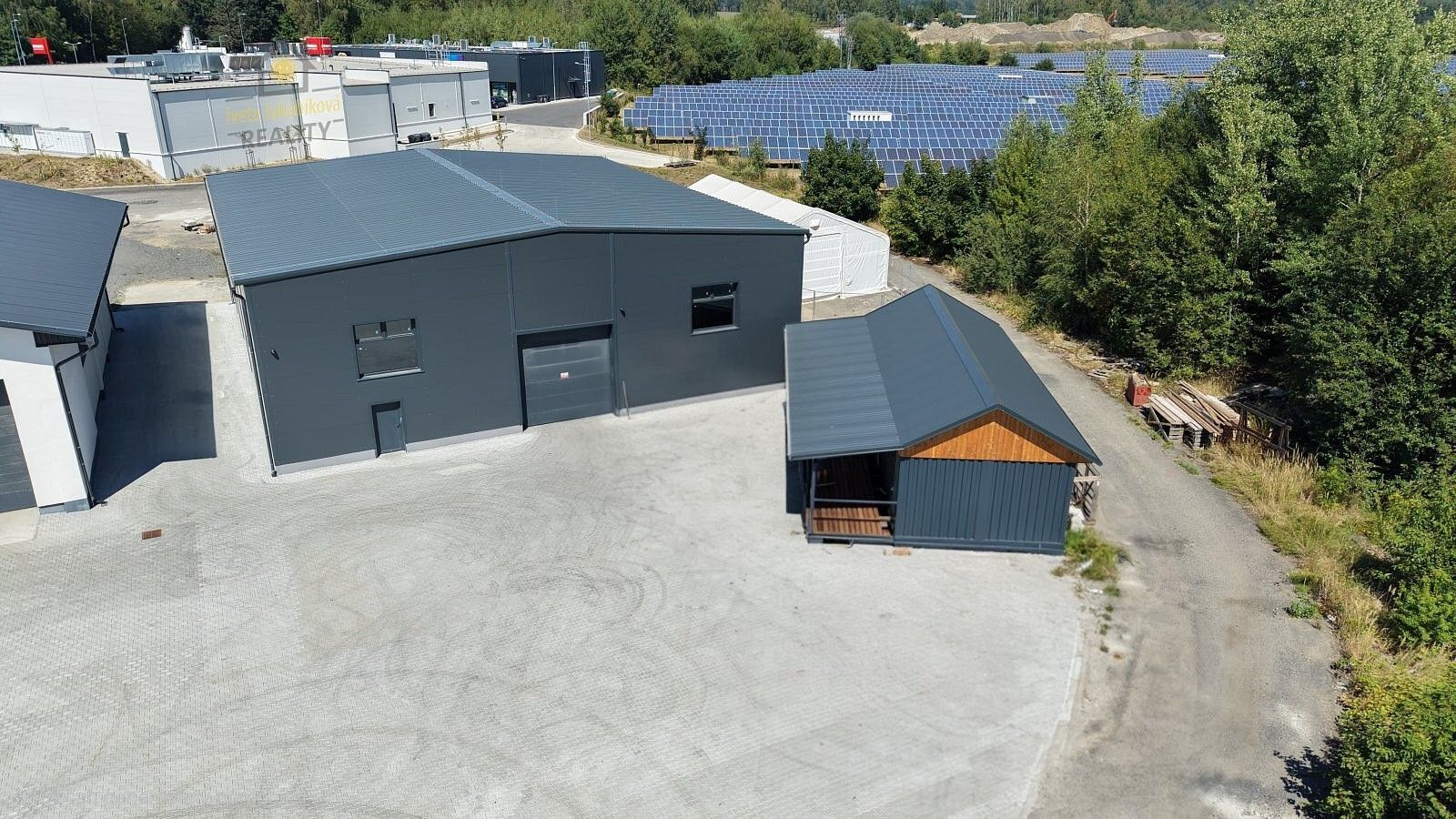 Sklady, Jablonné v Podještědí - Markvartice, okres Liberec, Liberecký kraj, 1 500 m² - 1