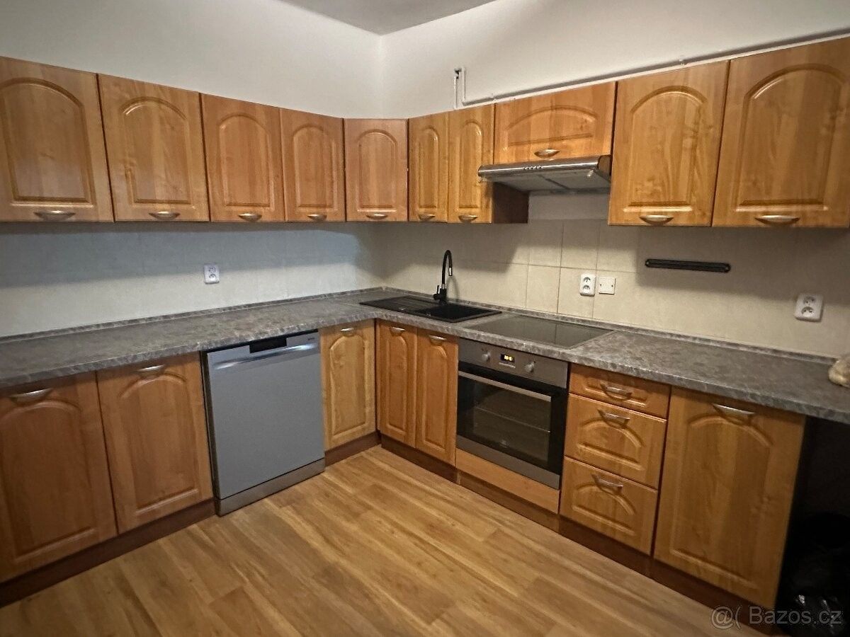 Pronájem byt - Mladá Vožice, 391 43