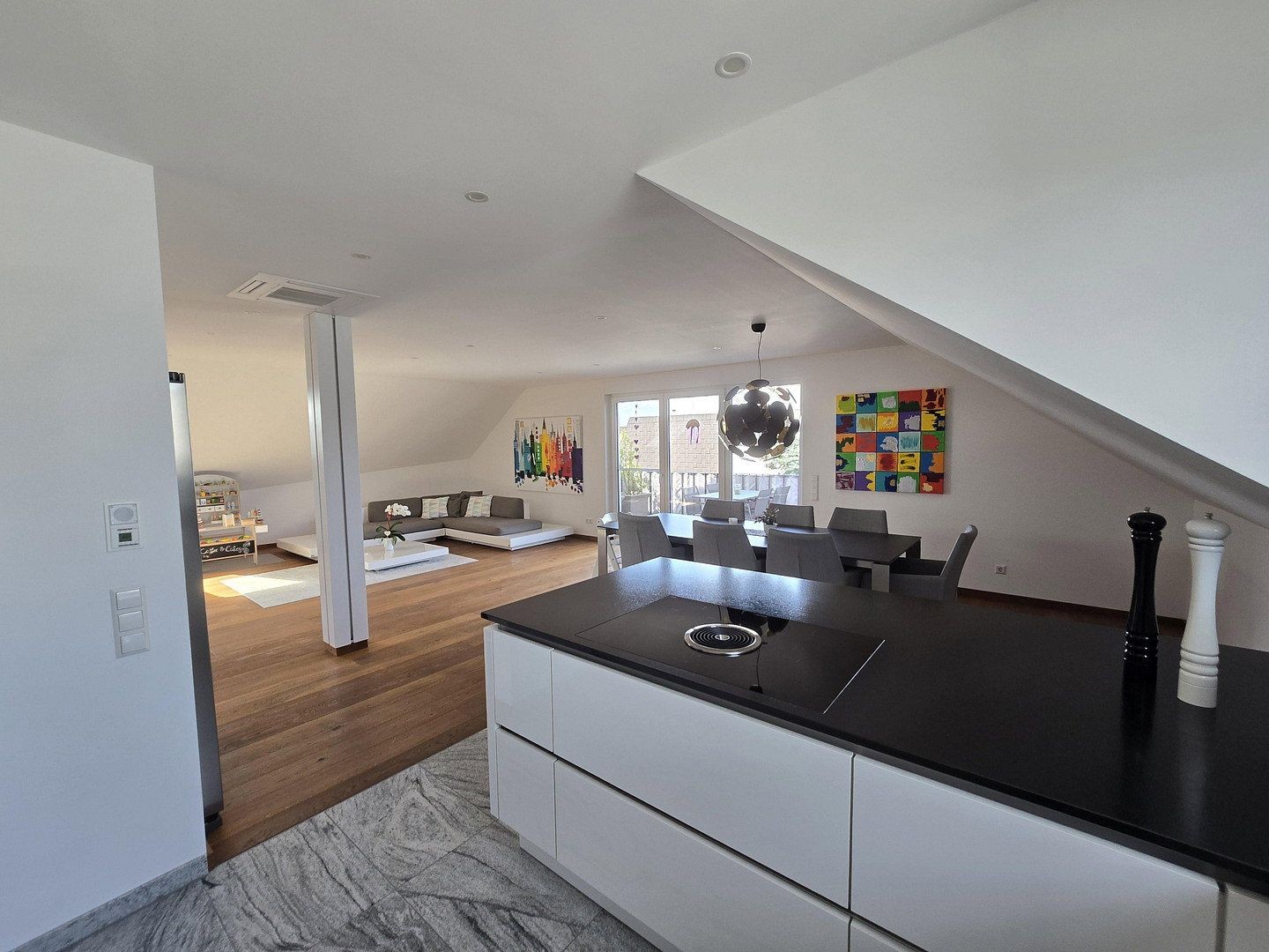 Prodej byt 4+1 - , Bádensko-Württembersko, 126 m² - 5