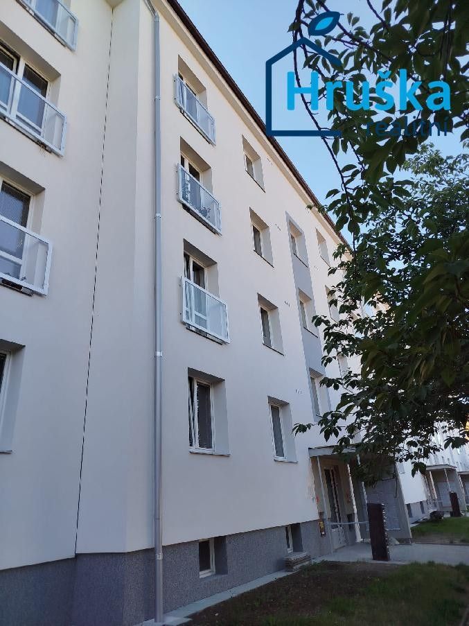 Prodej byt 2+1 - Benešovo náměstí, Pardubice, 56 m²