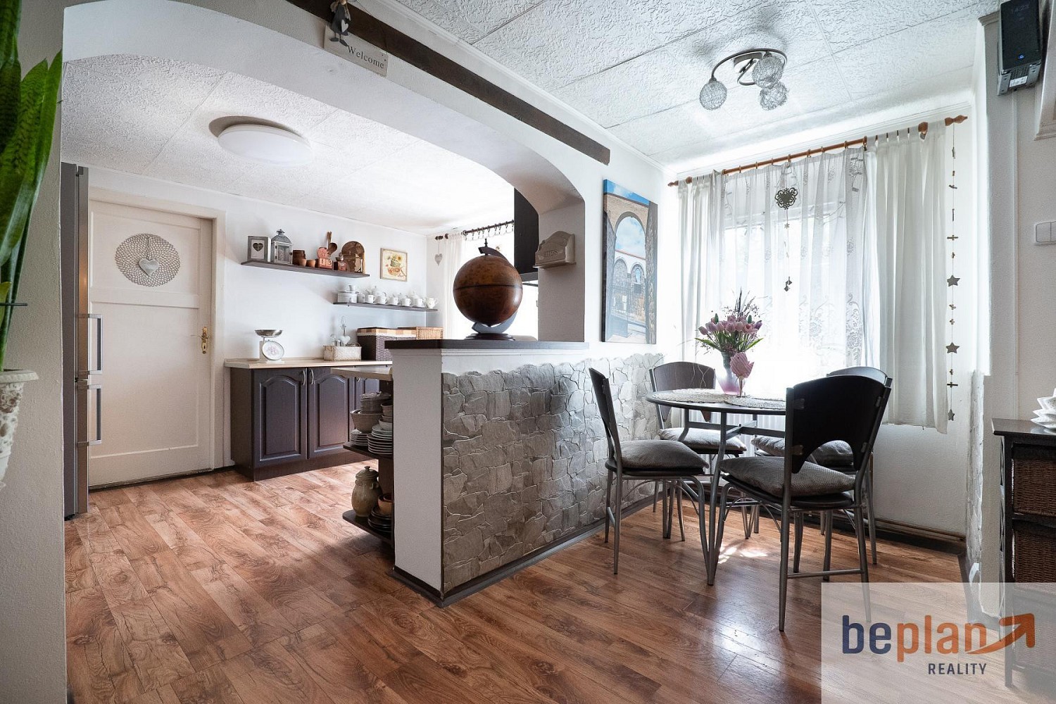 Rodinný dům · 342 m² · Teplická, Děčín - Děčín VIII-Dolní Oldřichov - 4