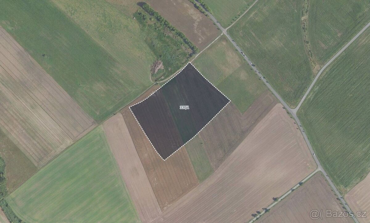 Prodej pozemek pro bydlení - Kostelec nad Labem, 277 13