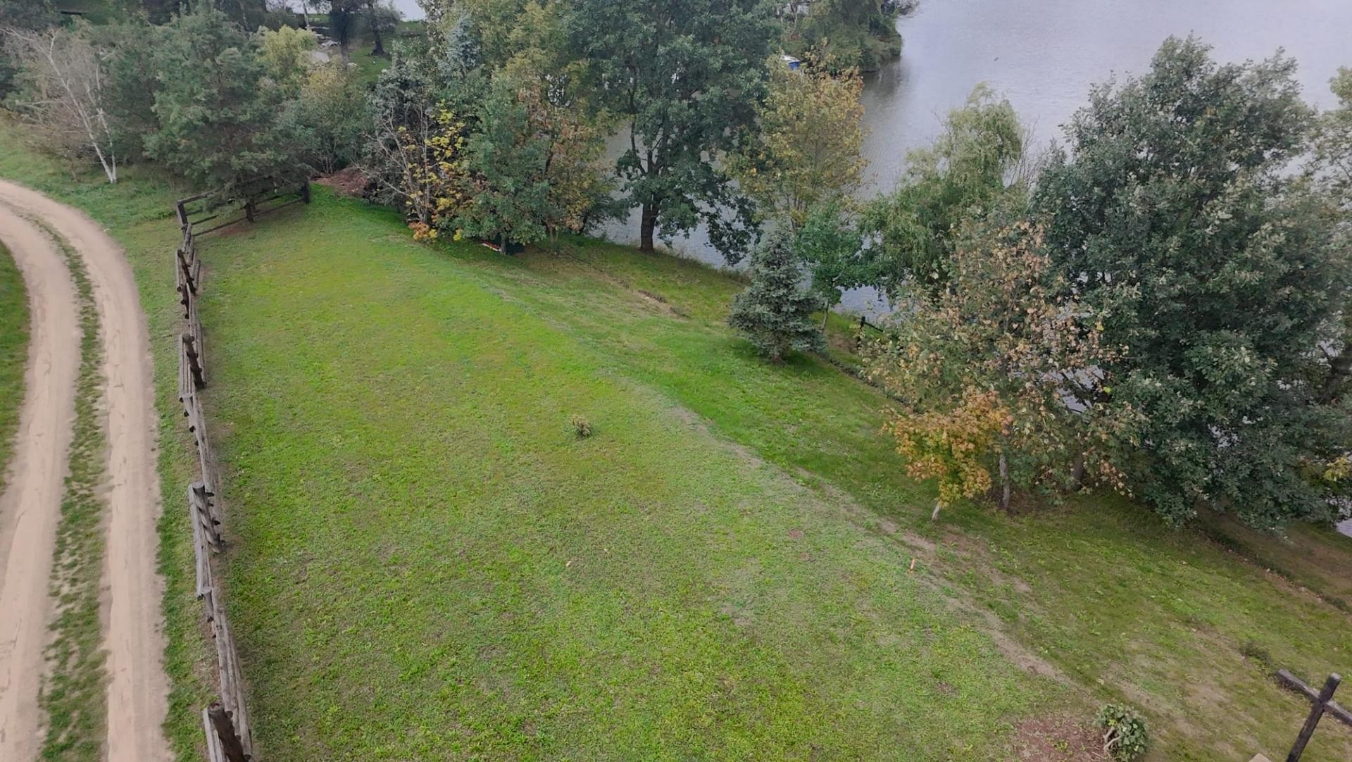 Zahrada · 379 m² · Lhotka nad Labem - 4