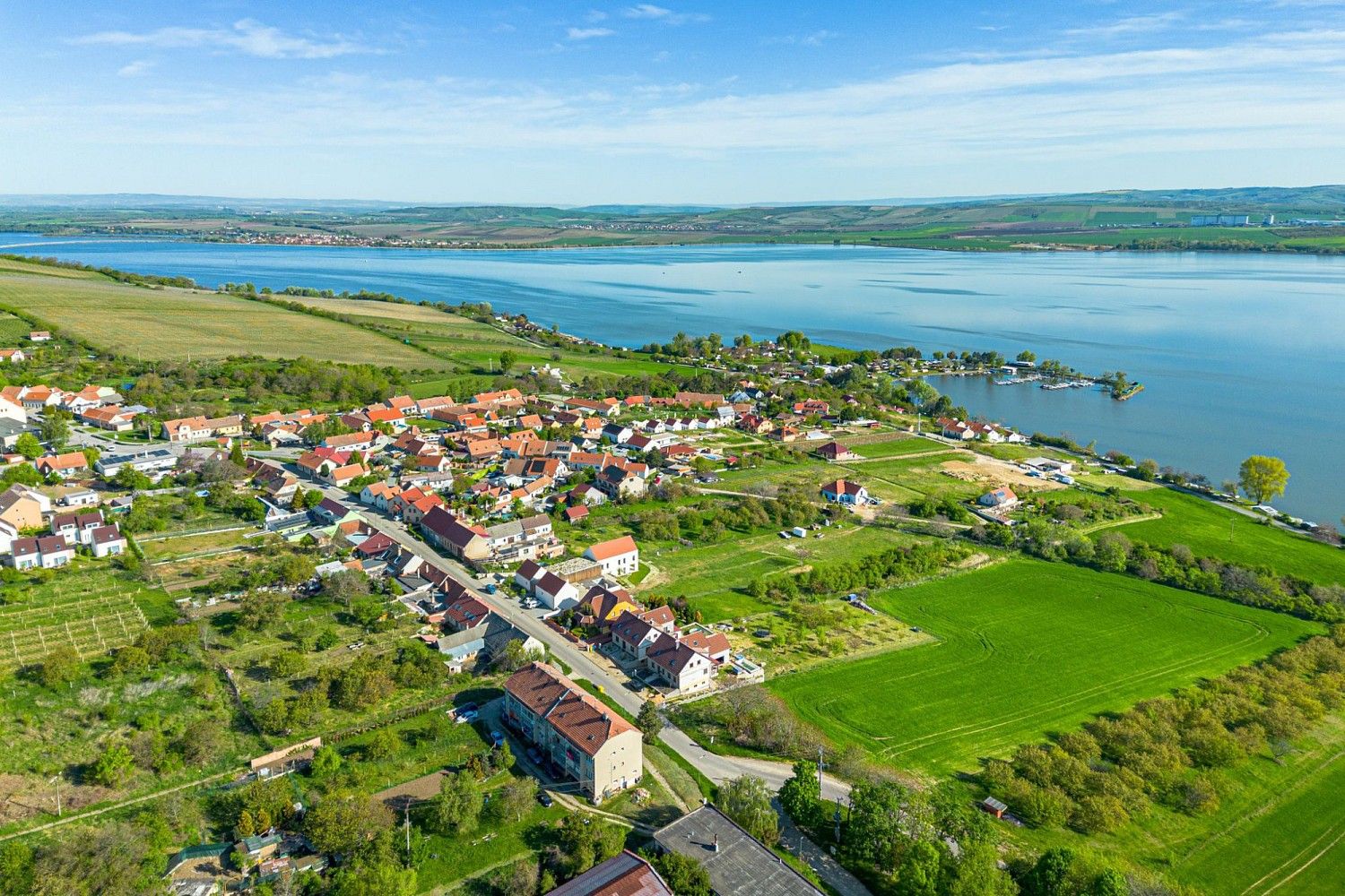 Rodinné domy, Pavlov, okres Břeclav, 420 m² - 1
