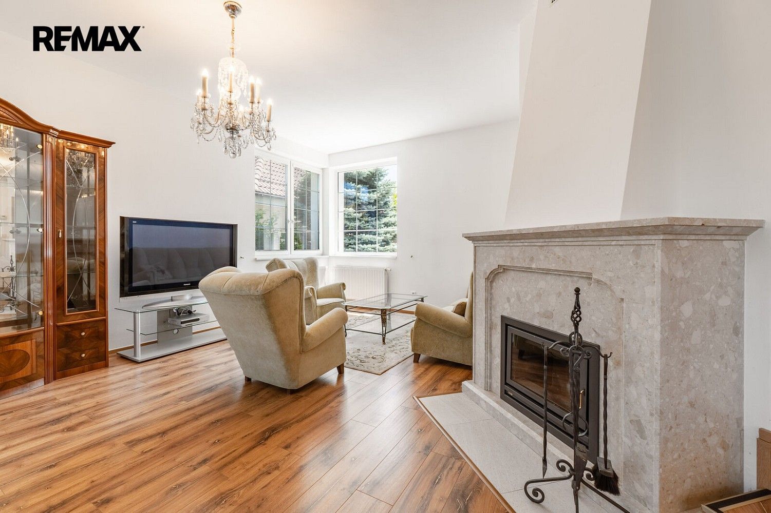 Pronájem rodinný dům - Průhonice, okres Praha-západ, Středočeský kraj, 280 m² - 5