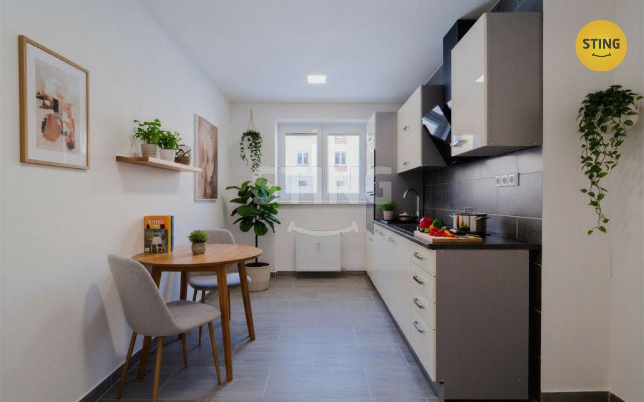 Prodej byt 2+1 - Osvobození, Břidličná, 50 m²