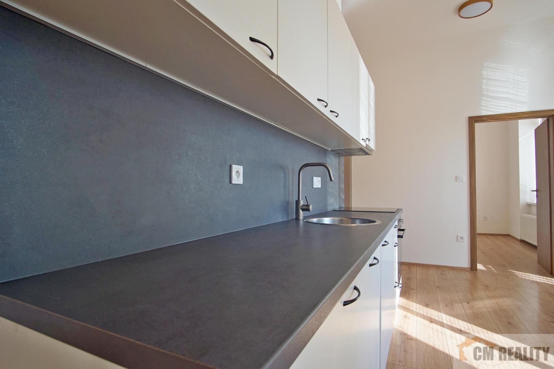 Pronájem byt 2+kk - Holická, Olomouc, 52 m²