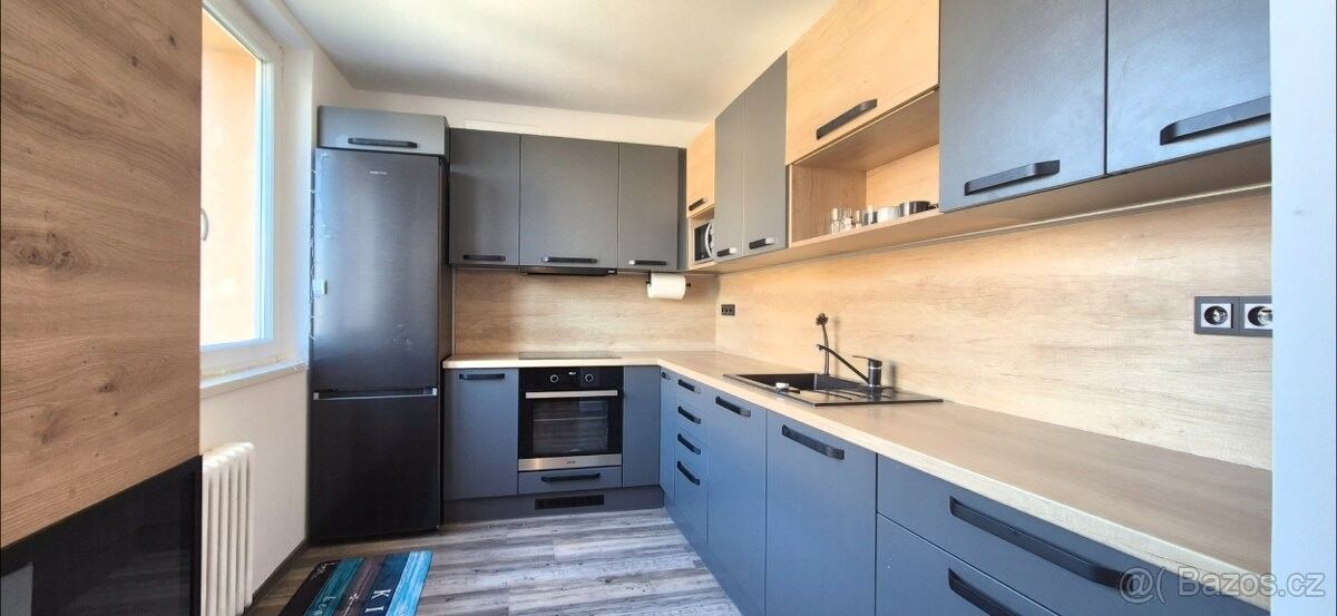 Pronájem byt - Napajedla, 763 61