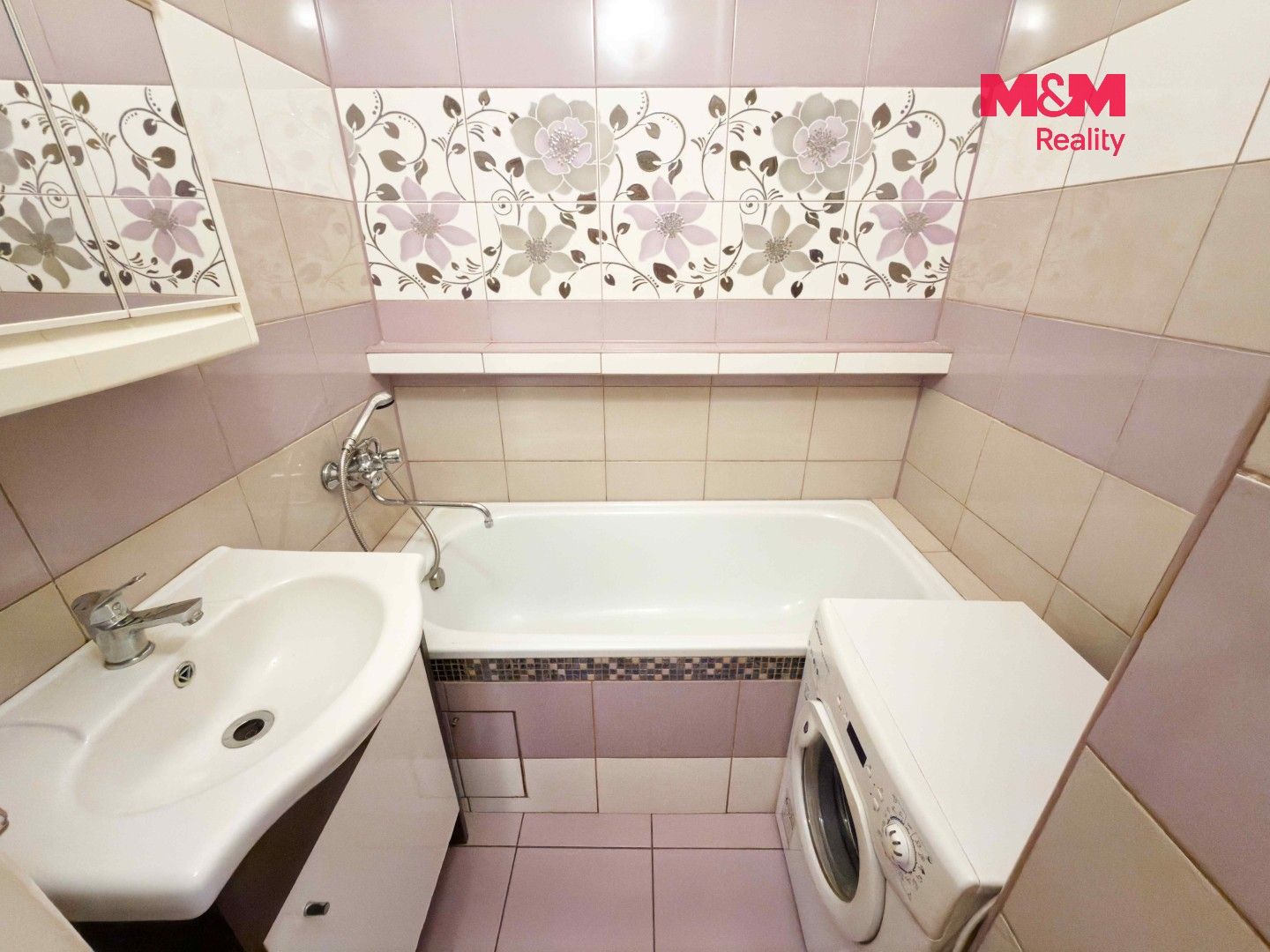 Byt 2+1 · 51 m² · tř. Těreškovové, Karviná - 3