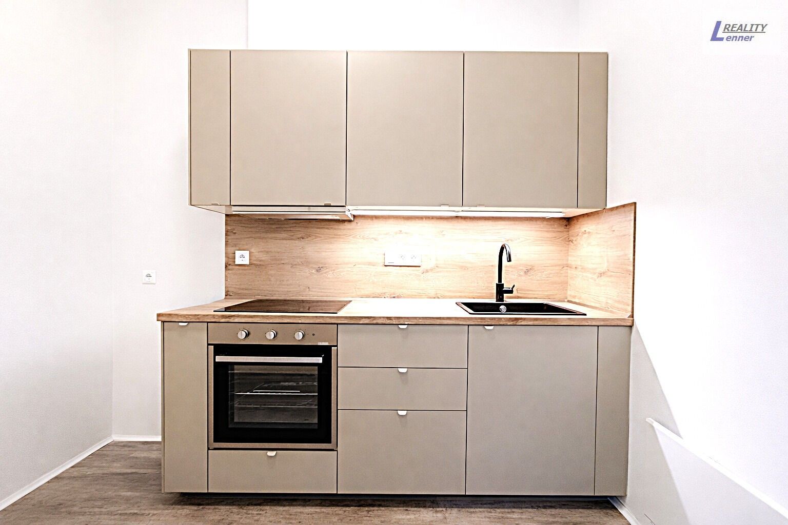 Pronájem byt 1+1 - Mariánské údolí, Příbram, 30 m²