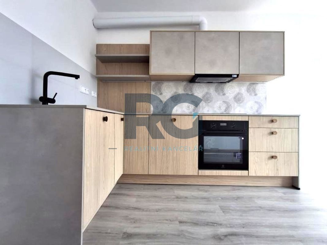 2+kk, Harantova 1974, Písek, 54 m²