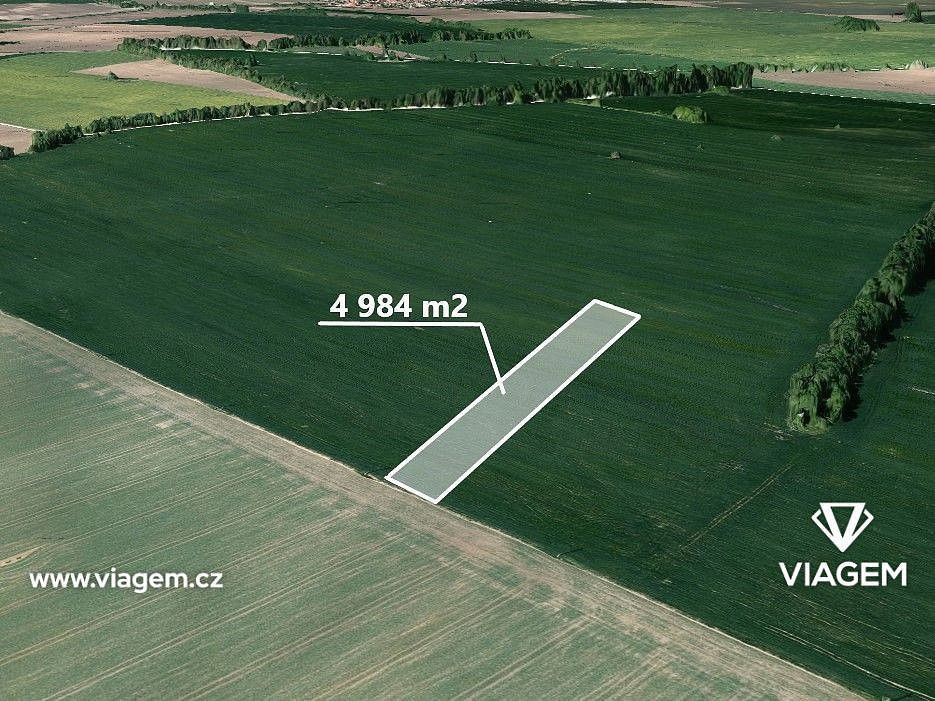 Zemědělský pozemek, 2 492 m²