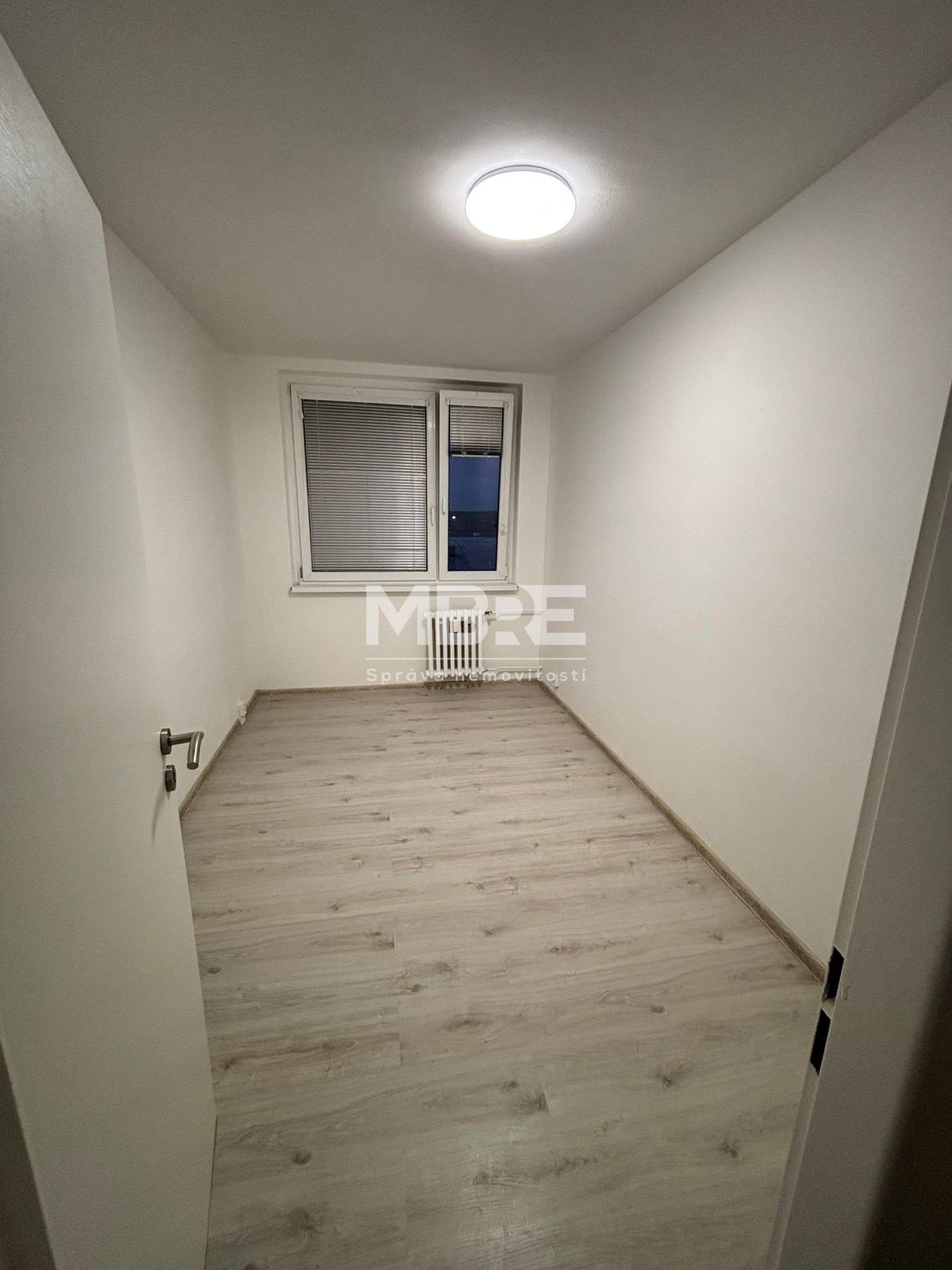 Pronájem byt 2+kk - Dr. Václava Kůrky, Žatec, 39 m² - 5