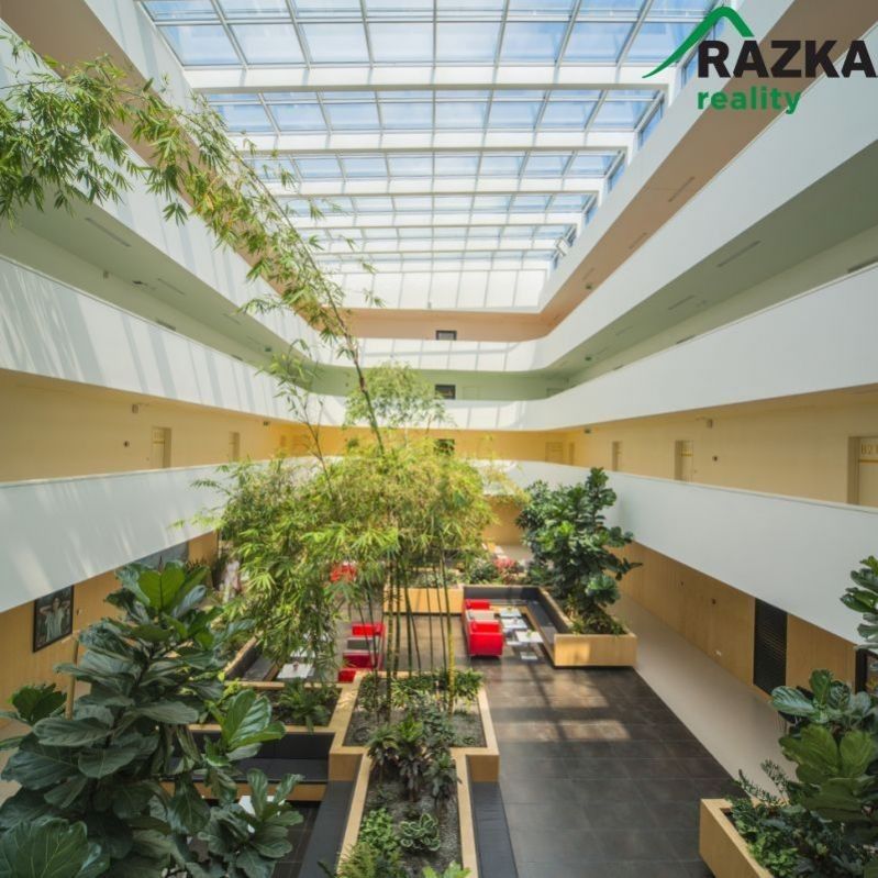 Prodej byt 2+kk - Urešova, Praha, 67 m²