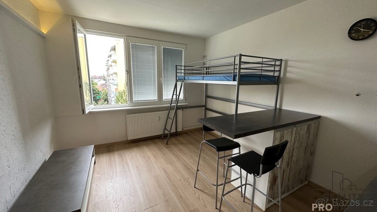 Pronájem byt - České Budějovice, 370 04