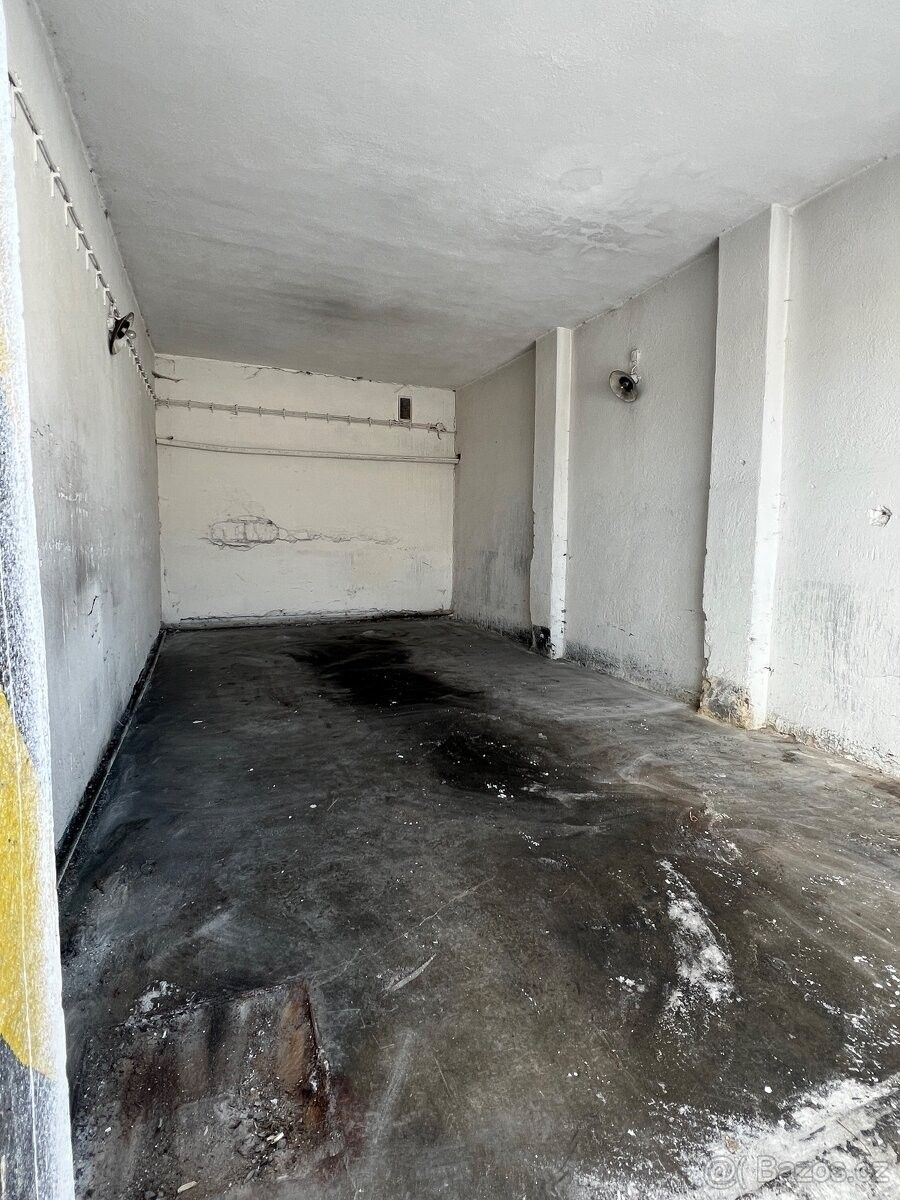 Garáže, Roztoky u Jilemnice, 512 31