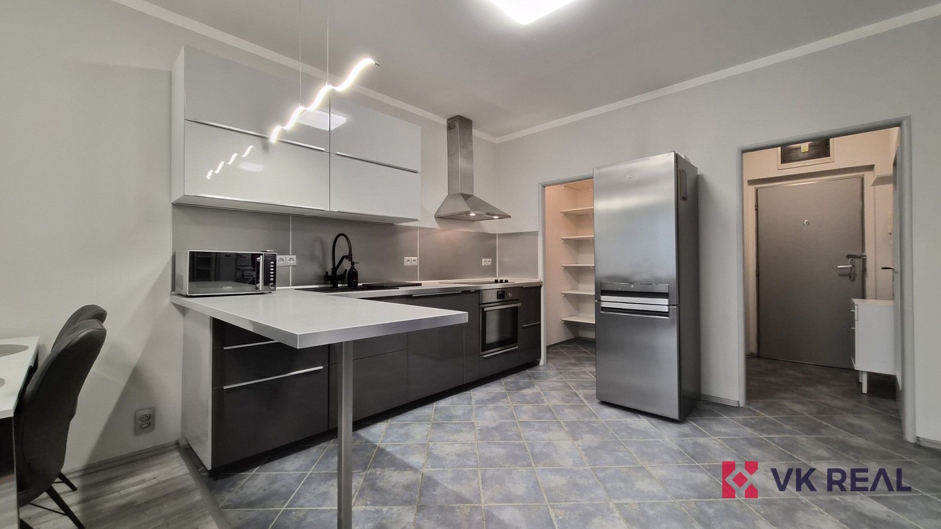Byt 2+kk · 70 m² · Lužná, Praha - 4