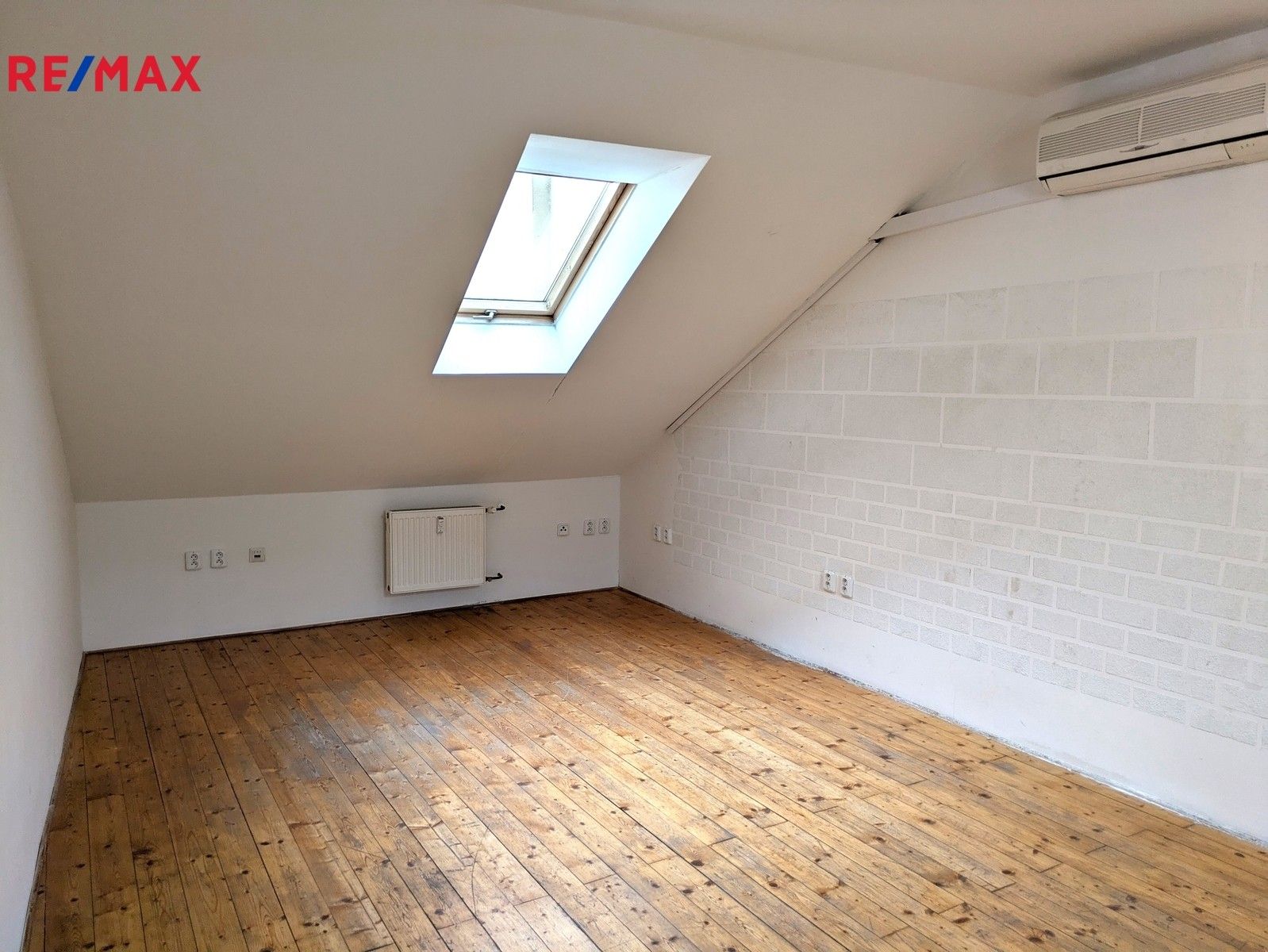 Pronájem byt 1+1 - Hrnčířská, Ústí nad Labem, 65 m²