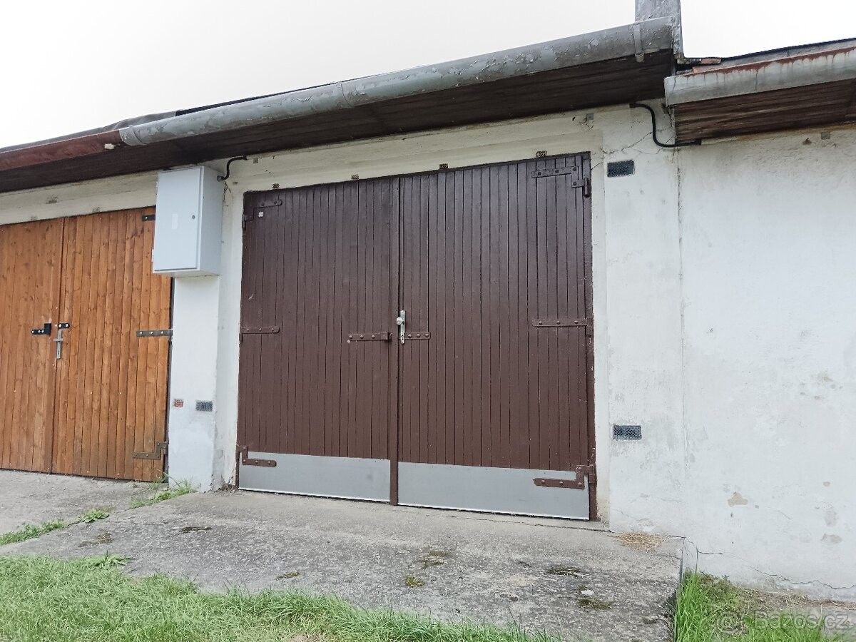 Prodej garáž - Otrokovice, 765 02
