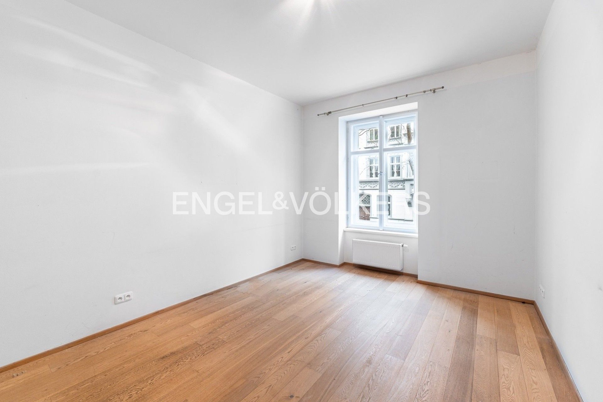 Pronájem byt 3+kk - Drtinova 325, Praha Smíchov, 76 m² - 5