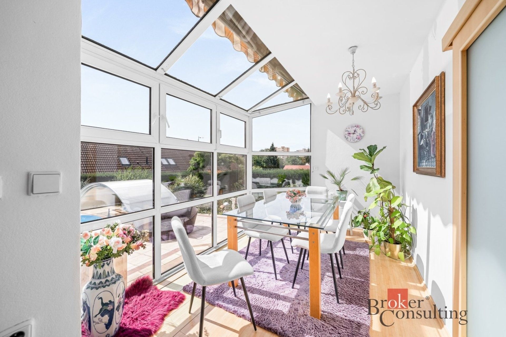 Rodinný dům · 322 m² · třída Vojtěcha Rojíka, Plzeň - 4