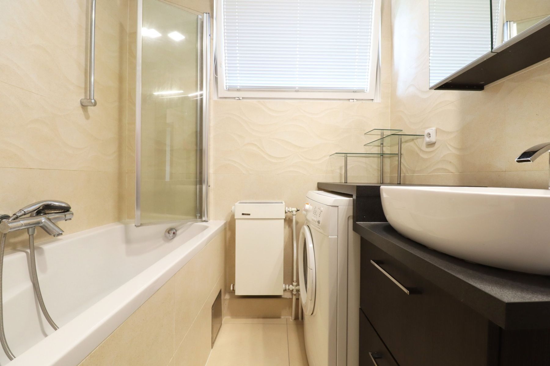 Byt 2+kk · 47 m² · U první baterie, Praha - Břevnov - 3