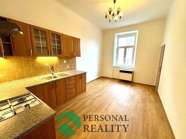 Pronájem byt 2+1 - Starostrašnická, Praha, 65 m²