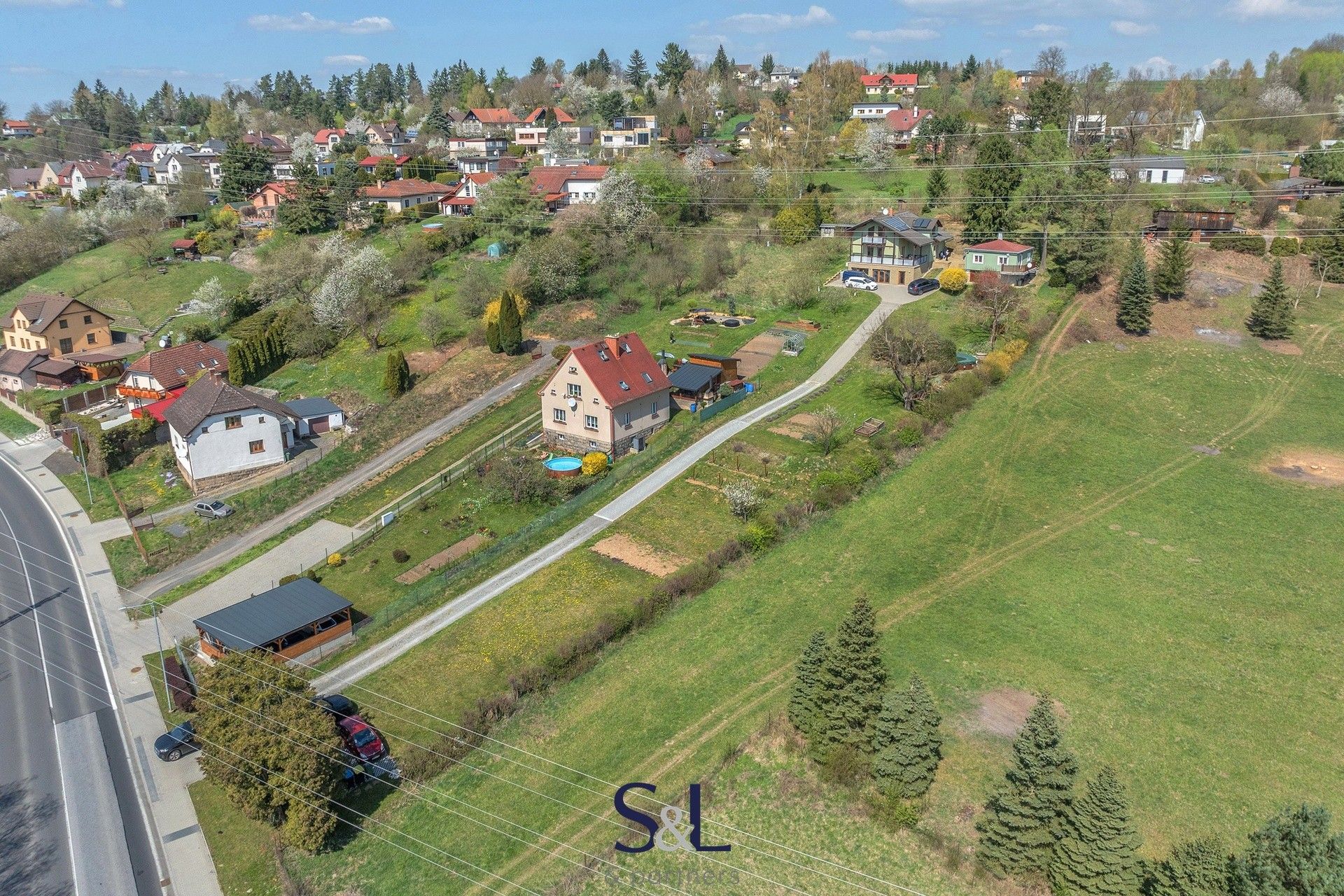 Pozemek pro bydlení, 1 000 m²